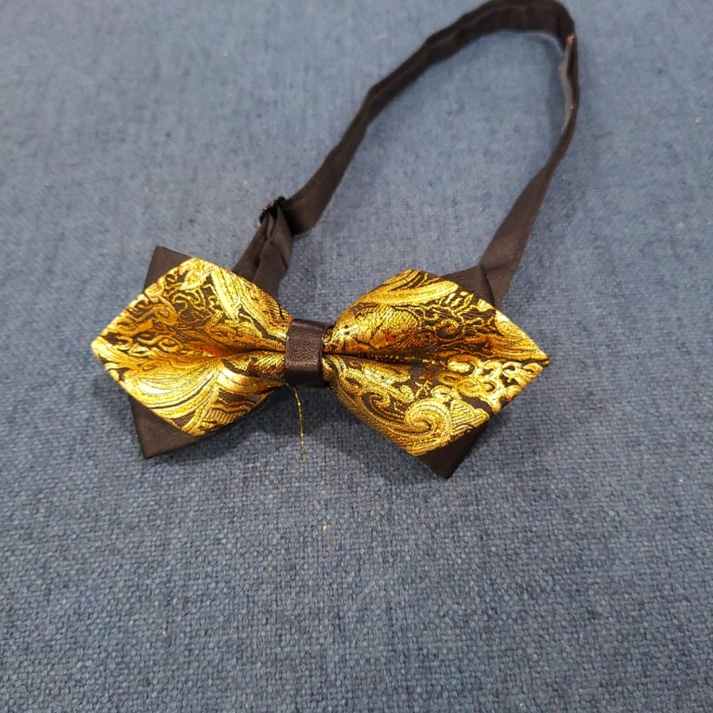Gold bowtie